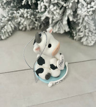 Load image into Gallery viewer, Clearence Cow ornament. **Please read description and check photos**
